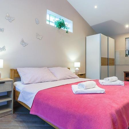 Apartman Lena Върсар Екстериор снимка