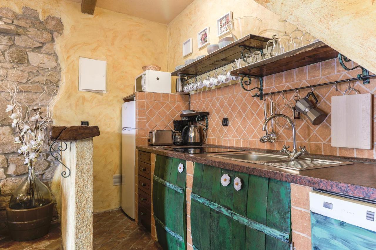 Apartman Lena Върсар Екстериор снимка